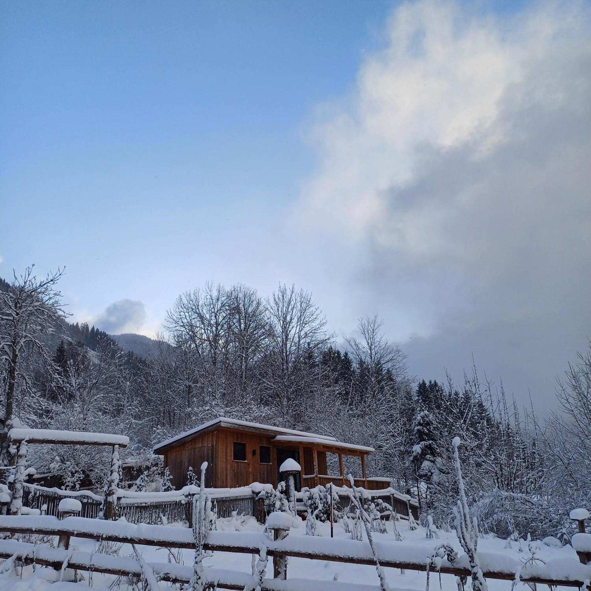 Hotel Tiny House Am Steinergut Radstadt Exterior foto